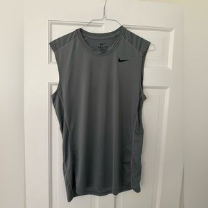 Nike Men’s Legend Sleeveless Tee